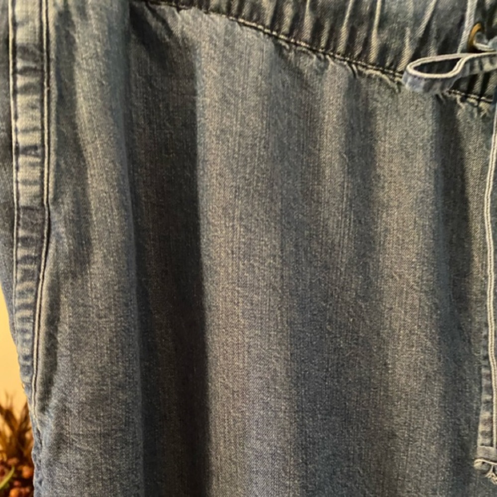 J.Crew Light Weight Drawstring Pants - image 7